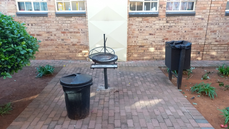 2 Bedroom Property for Sale in Dassie Rand North West